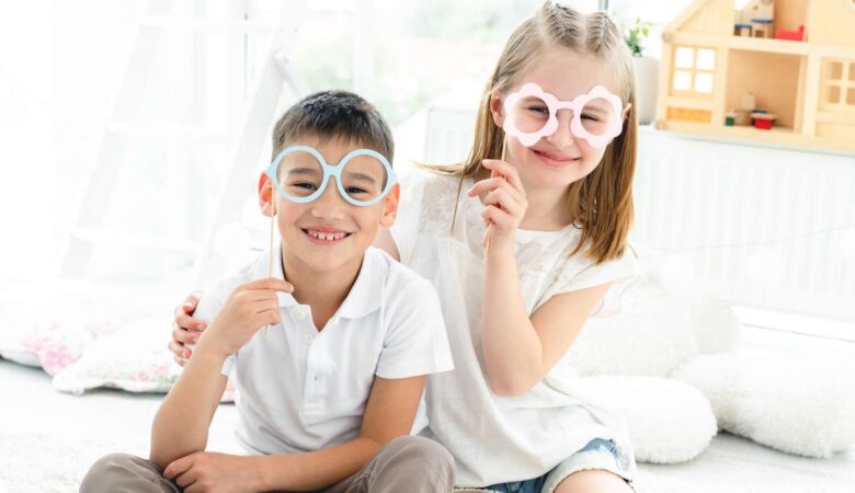 Badanie okulistyczne przed rozpoczęciem roku szkolnego – zadbaj o wzrok swojego dziecka